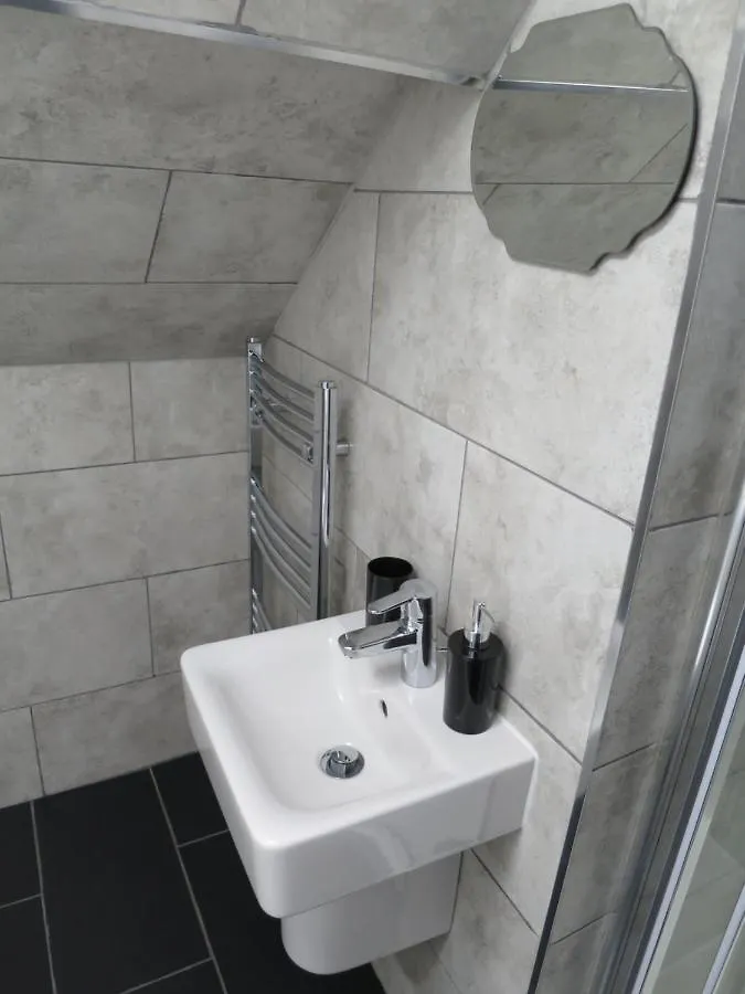 Parkside Apartments 뉴캐슬어폰타인 0*,  영국